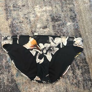 Athleta Black Floral Bikini Bottoms size large